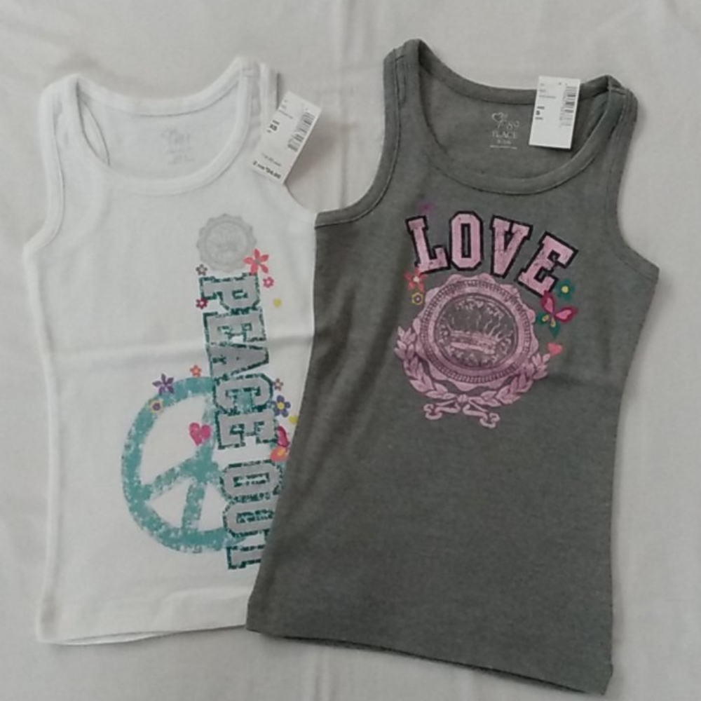 Set of two tank tops